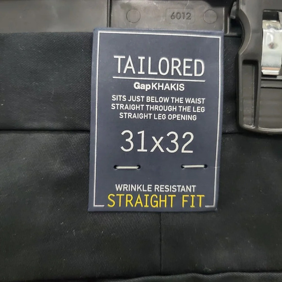 Gap Khakis Tailored Wrinkle Resistant Straight Fit Men's Black‎ Pants NWT 31x32 - Picture 8 of 10